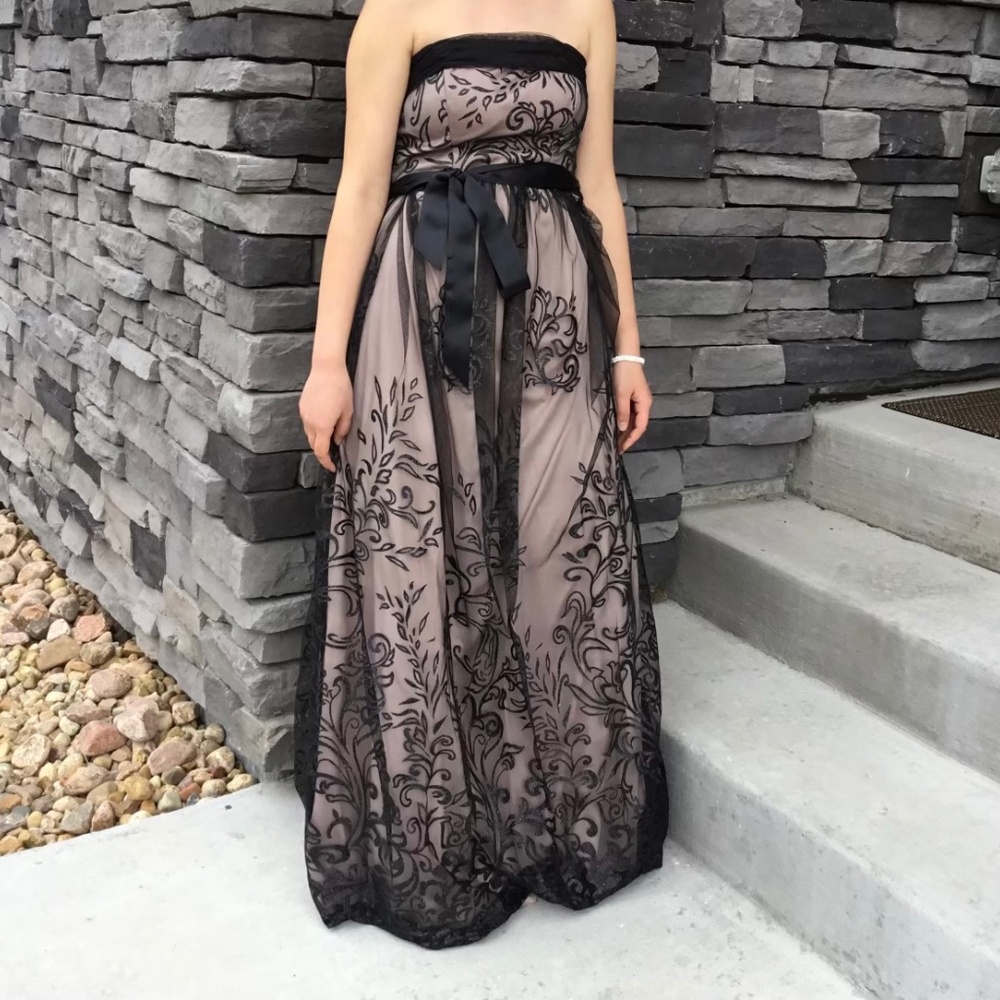 Formal evening/prom dress